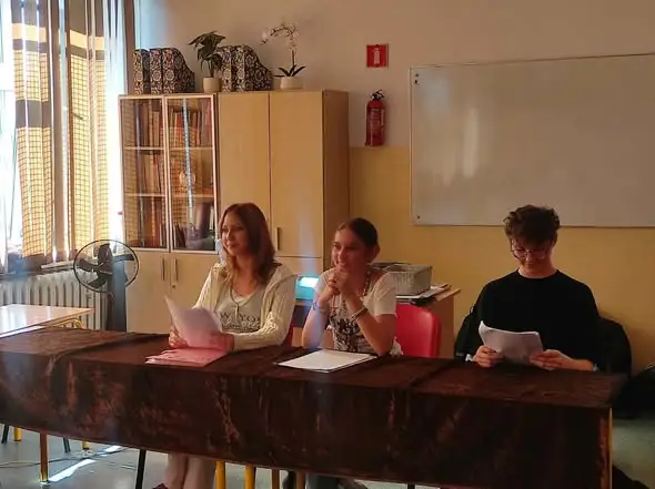 Debata uczniowska w Zawierciu – młodzież o tym, co dla niej ważne