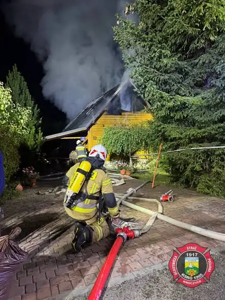 Pożar domku letniskowego w Siamoszycach — akcja strażaków