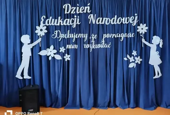 Dzień Edukacji Narodowej w Szczekocinach: nagrody, wzruszenia i podziękowania dla nauczycieli