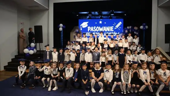 Pasowanie pierwszoklasistów w Ogrodzieńcu – wyjątkowy dzień pełen wzruszeń