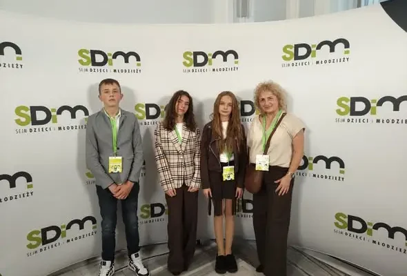 Młodzież z Siamoszyc reprezentowała gminę Kroczyce na XXXII sesji Sejmu Dzieci i Młodzieży