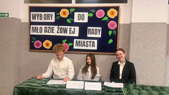 Uczennica klasy 8a wybrana do Młodzieżowej Rady Miasta Zawiercie
