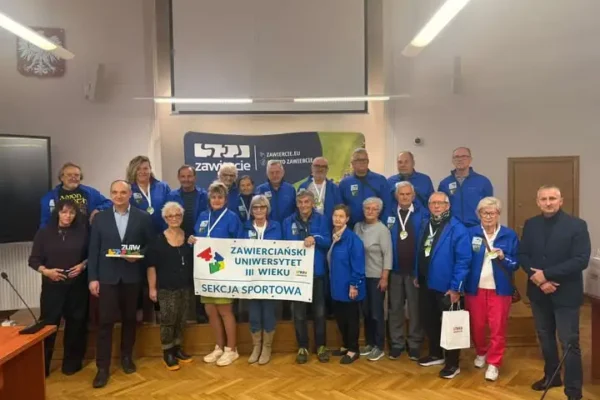 Sportowcy z Zawierciańskiego Uniwersytetu Trzeciego Wieku zdobyli 16 medali na Olimpiadzie UTW