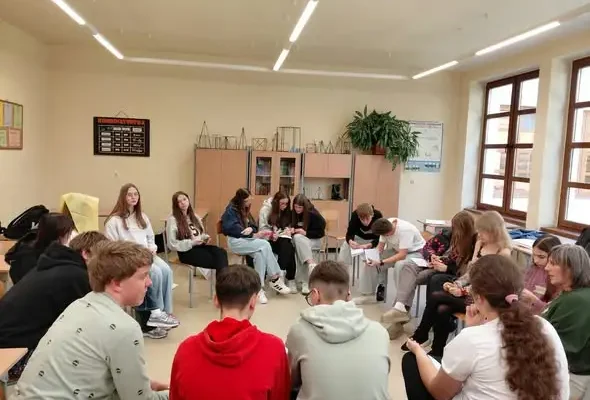 Warsztaty motywacyjne „Graj ze Średnikiem w Żółte i Zielone” w klasie 1a